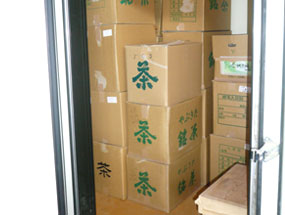 梱包・出荷準備の様子